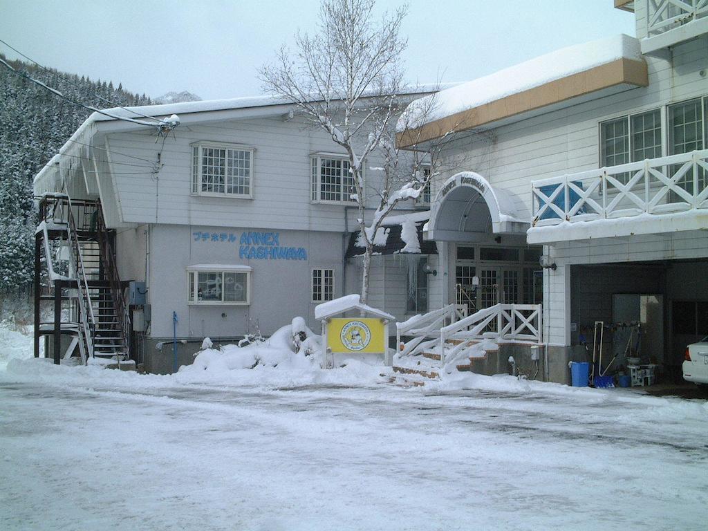 Annex Kashiwaya Hotel ยูซาว่า ภายนอก รูปภาพ